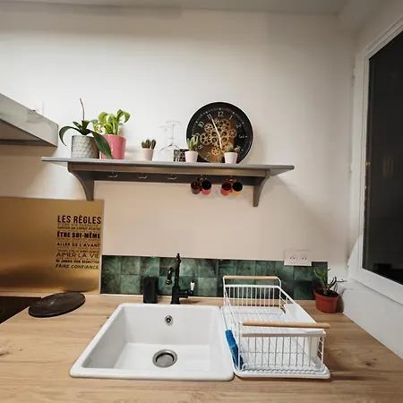 Cosy T2 Proche Paris Apartman